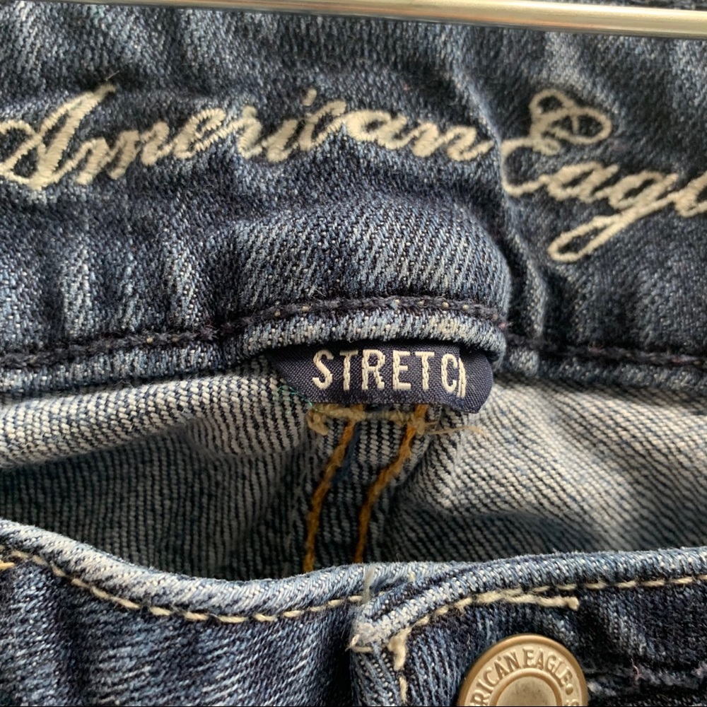 American Eagle Low Rise Artist Flare Leg Jeans 6 - Picture 4 of 6